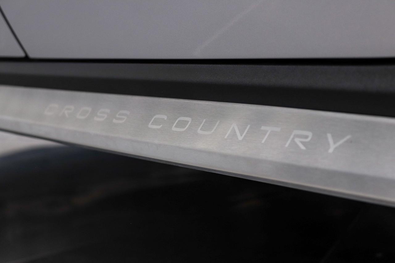 2025 Volvo V60 Cross Country Ultra Newport Beach CA