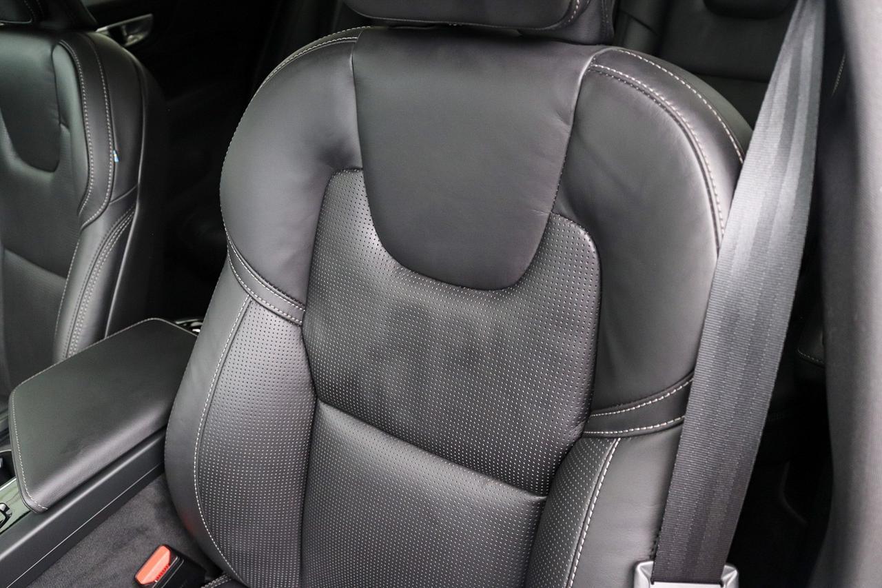2025 Volvo V60 Cross Country Ultra Newport Beach CA