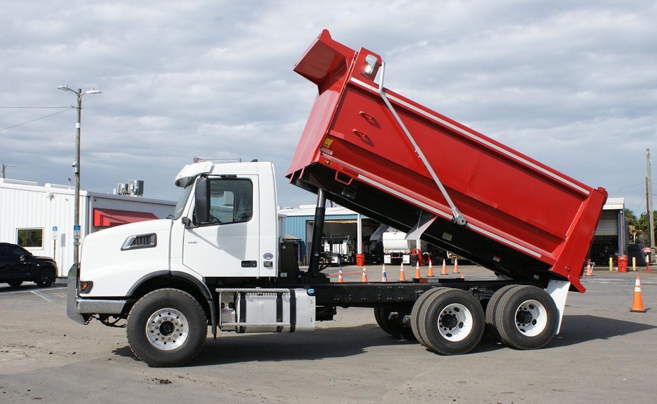 2025 Volvo VHD64B 20 Yd Babco Dump Truck Tampa FL