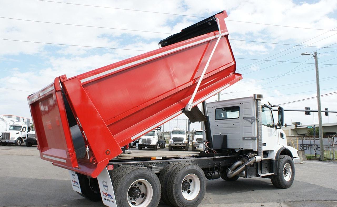 2025 Volvo VHD64B 20 Yd Babco Dump Truck Tampa FL