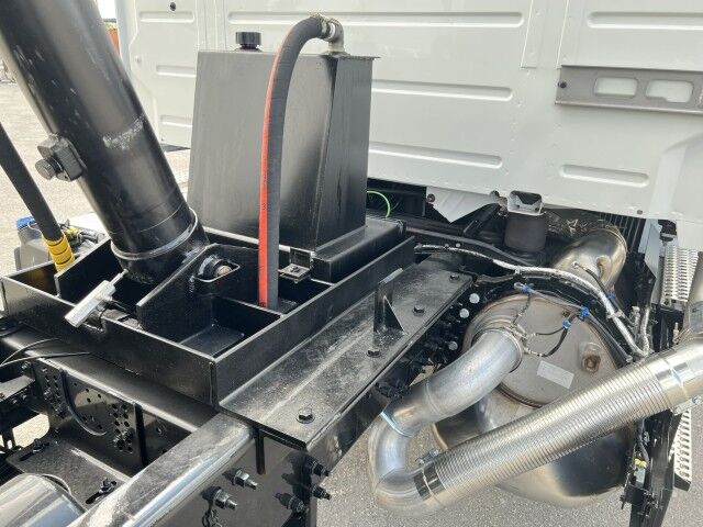 2025 Volvo VHD64B300 16' BABCO Steel Dump Truck Miami FL