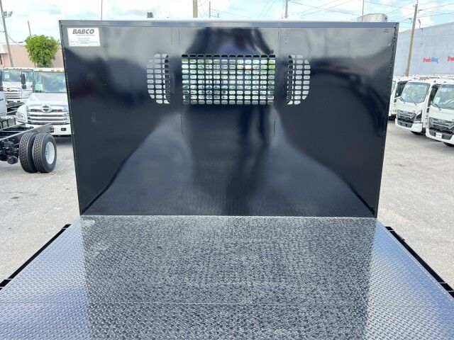 2025 Volvo VHD64B300 24&apos; BABCO Steel Flatbed (Donkey Forklift NOT Included) Miami FL