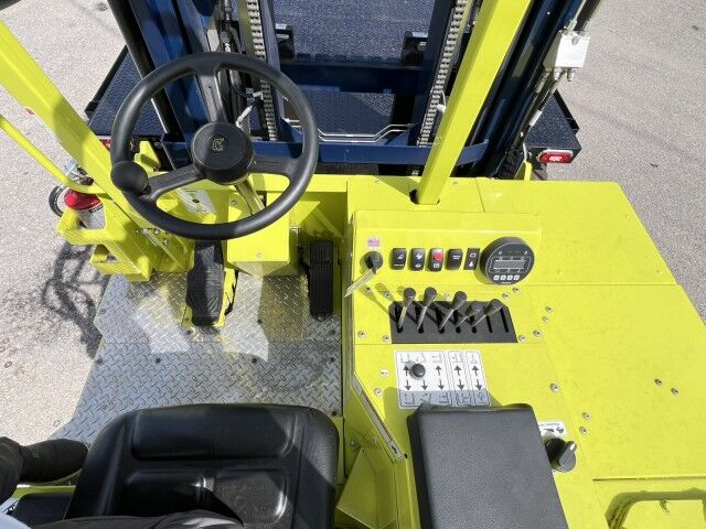 2025 Volvo VHD64B300 24' BABCO Steel Flatbed (Donkey Forklift NOT Included) Miami FL