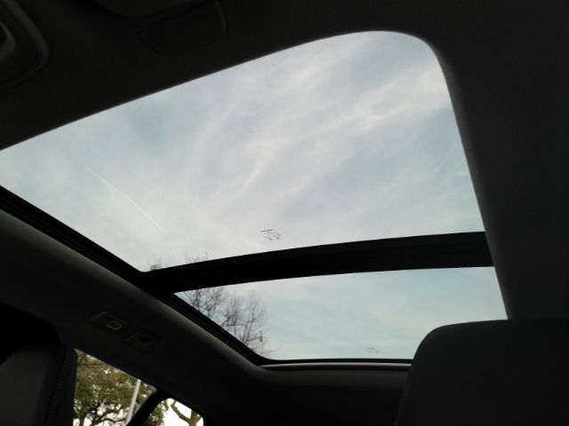 2025 Volvo XC40 B5 Core Bright Theme Plano TX