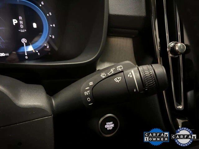 2025 Volvo XC40 B5 Core Dallas TX