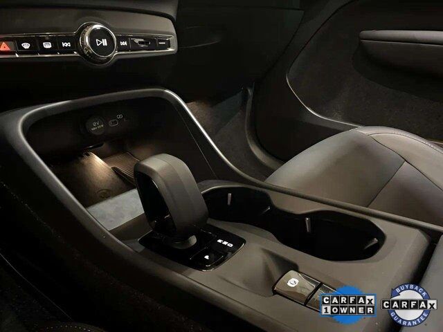 2025 Volvo XC40 B5 Core Dallas TX