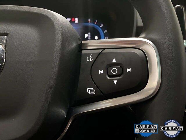 2025 Volvo XC40 B5 Core Dallas TX