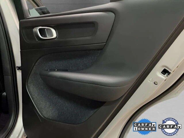 2025 Volvo XC40 B5 Core Dallas TX