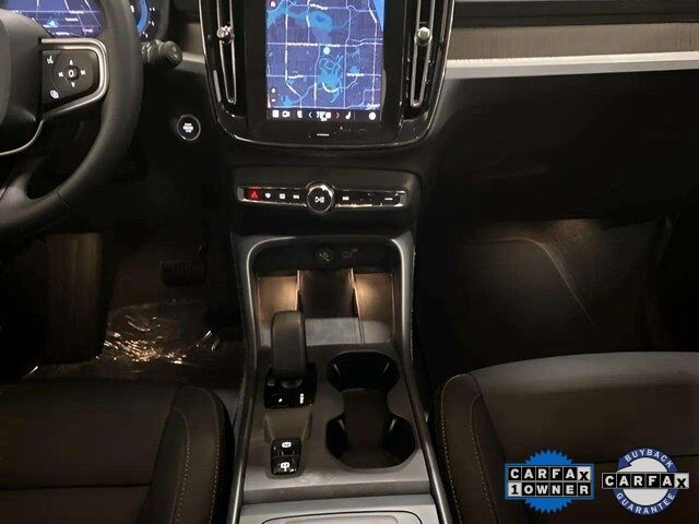 2025 Volvo XC40 B5 Core Dallas TX