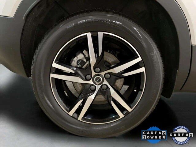 2025 Volvo XC40 B5 Core Dallas TX