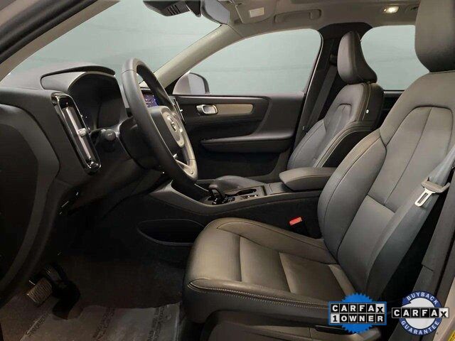 2025 Volvo XC40 B5 Core Dallas TX