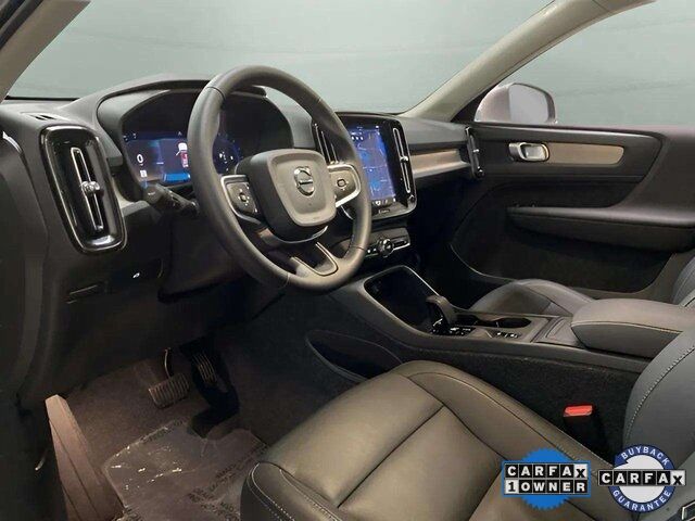 2025 Volvo XC40 B5 Core Dallas TX