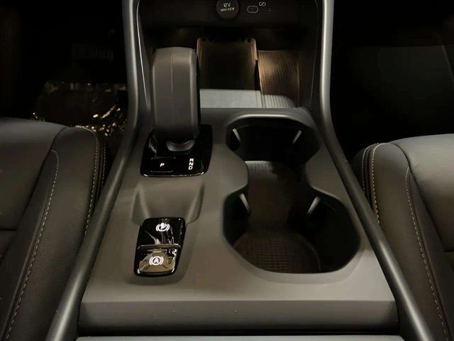 2025 Volvo XC40 B5 Core Dallas TX