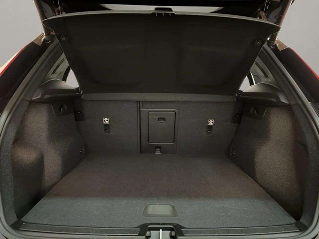 2025 Volvo XC40 B5 Core Dallas TX