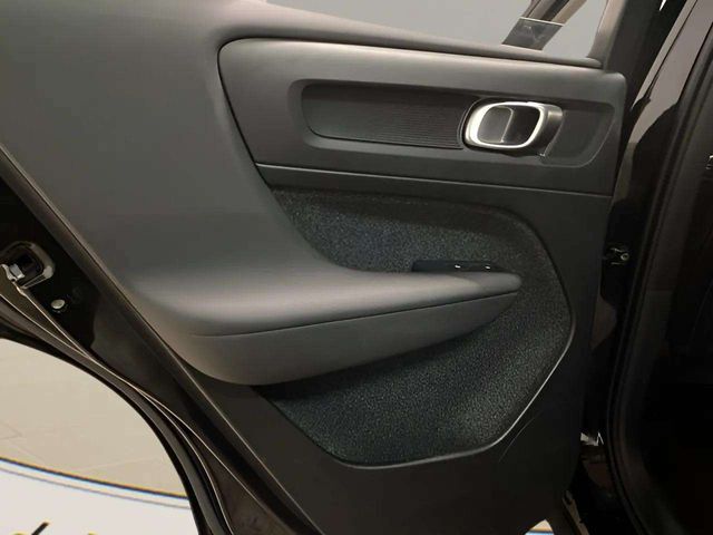 2025 Volvo XC40 B5 Core Dallas TX