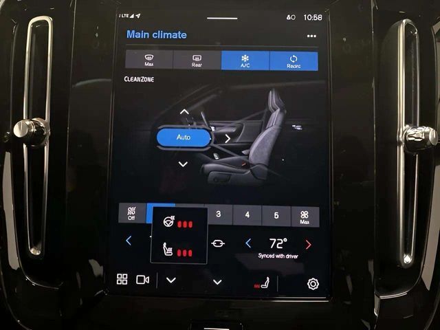 2025 Volvo XC40 B5 Core Dallas TX