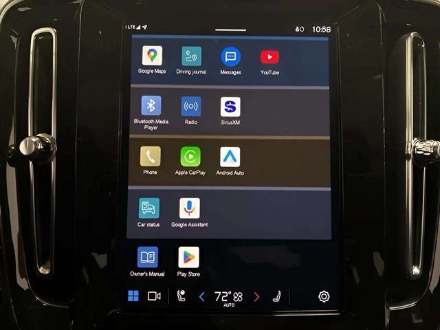 2025 Volvo XC40 B5 Core Dallas TX