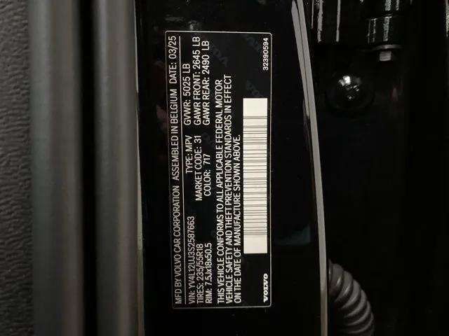 2025 Volvo XC40 B5 Core Dallas TX