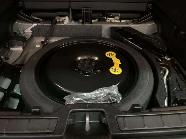 2025 Volvo XC40 B5 Core Dallas TX