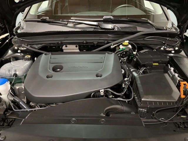 2025 Volvo XC40 B5 Core Dallas TX