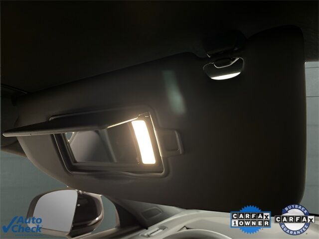 2025 Volvo XC40 B5 Core Dallas TX