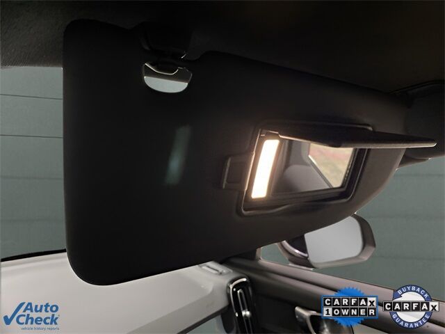 2025 Volvo XC40 B5 Core Dallas TX