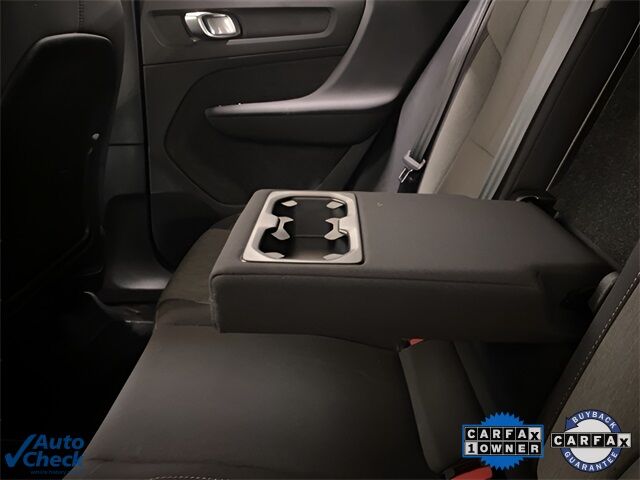 2025 Volvo XC40 B5 Core Dallas TX