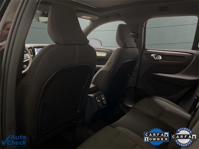 2025 Volvo XC40 B5 Core Dallas TX