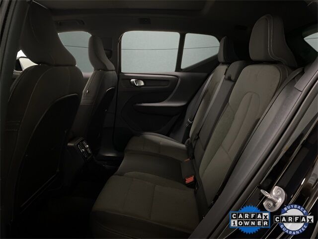 2025 Volvo XC40 B5 Core Dallas TX
