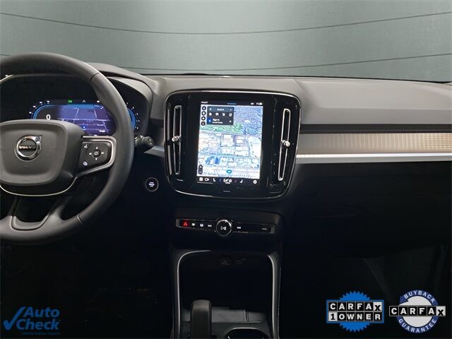 2025 Volvo XC40 B5 Core Dallas TX