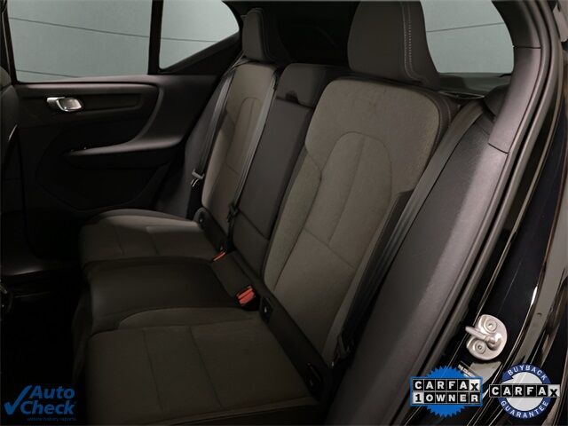 2025 Volvo XC40 B5 Core Dallas TX