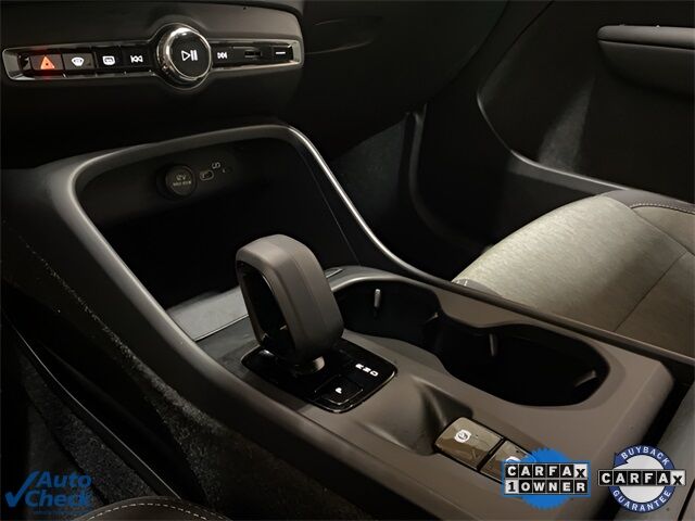 2025 Volvo XC40 B5 Core Dallas TX