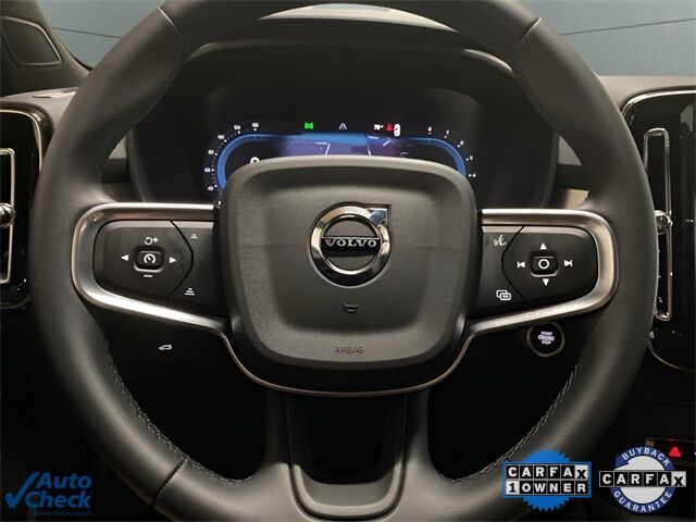 2025 Volvo XC40 B5 Core Dallas TX