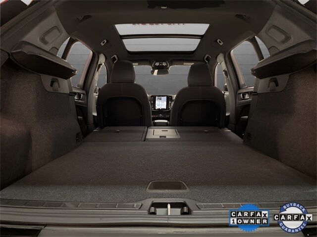 2025 Volvo XC40 B5 Core Dallas TX