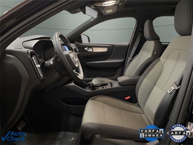 2025 Volvo XC40 B5 Core Dallas TX