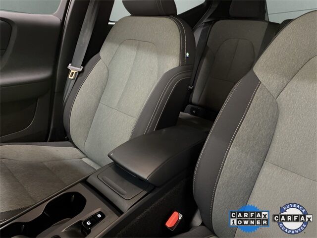 2025 Volvo XC40 B5 Core Dallas TX