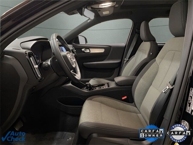 2025 Volvo XC40 B5 Core Dallas TX