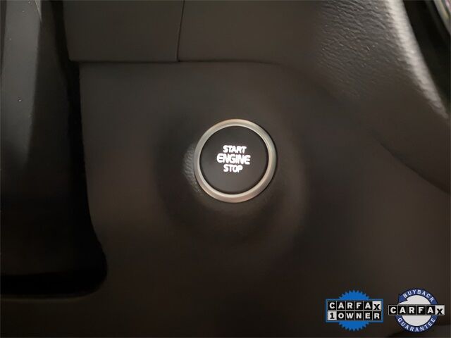 2025 Volvo XC40 B5 Core Dallas TX