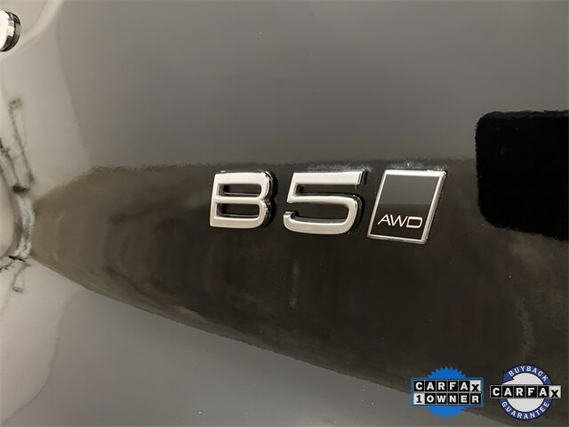 2025 Volvo XC40 B5 Core Dallas TX