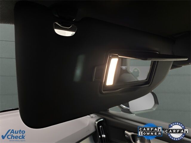 2025 Volvo XC40 B5 Core Dallas TX