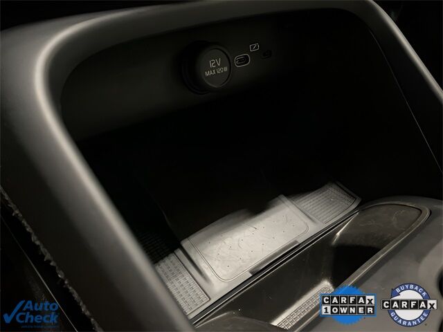 2025 Volvo XC40 B5 Core Dallas TX