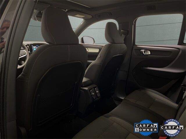2025 Volvo XC40 B5 Core Dallas TX