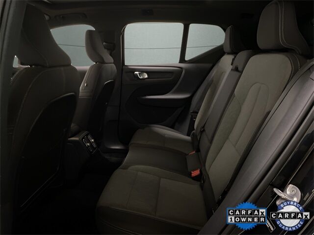 2025 Volvo XC40 B5 Core Dallas TX