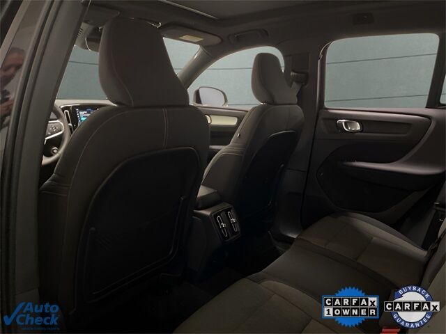 2025 Volvo XC40 B5 Core Dallas TX