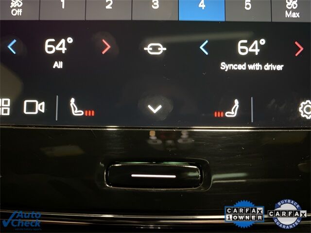 2025 Volvo XC40 B5 Core Dallas TX