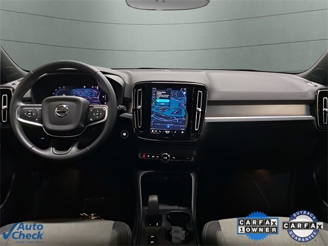 2025 Volvo XC40 B5 Core Dallas TX