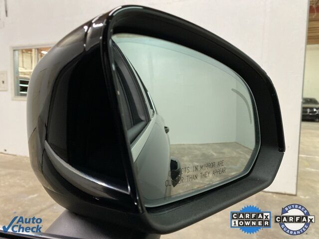 2025 Volvo XC40 B5 Core Dallas TX