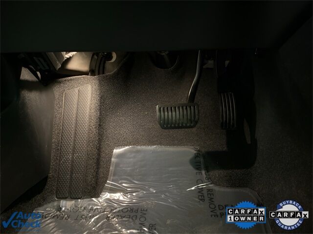 2025 Volvo XC40 B5 Core Dallas TX