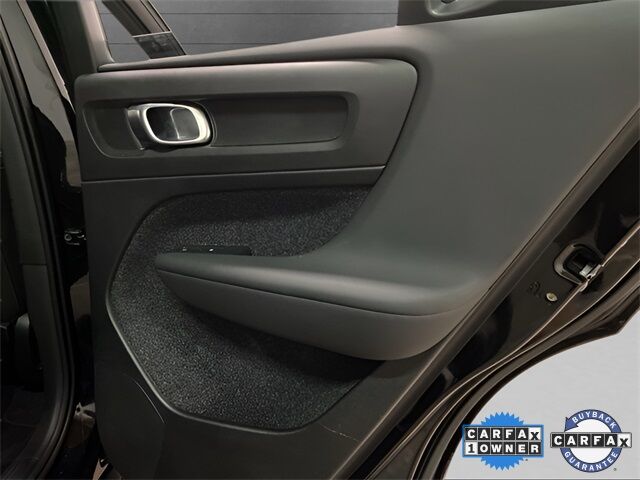 2025 Volvo XC40 B5 Core Dallas TX
