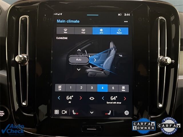 2025 Volvo XC40 B5 Core Dallas TX